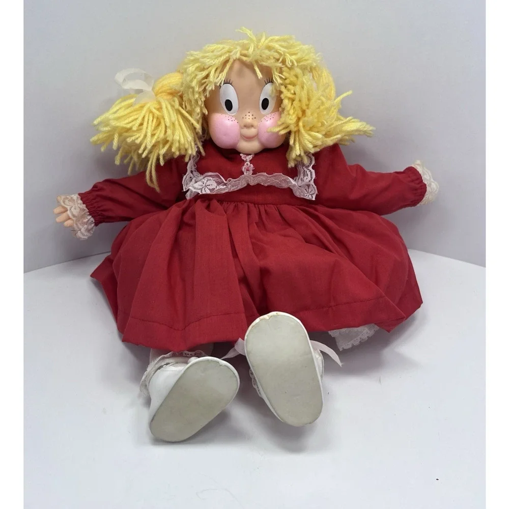 The Susie Moppet Doll 1985 With Box Singing Tammy Bakker Plush Doll NOT TESTED